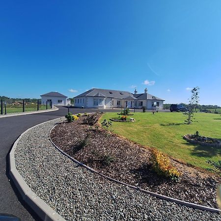 Ballnamona House Cong Dış mekan fotoğraf