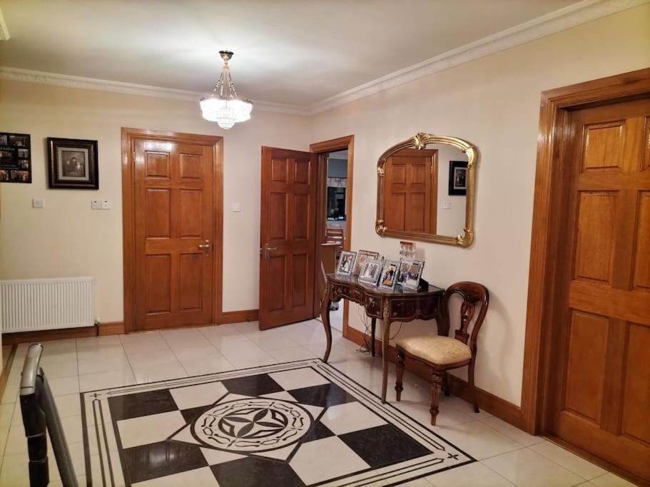 Ballnamona House Cong Dış mekan fotoğraf